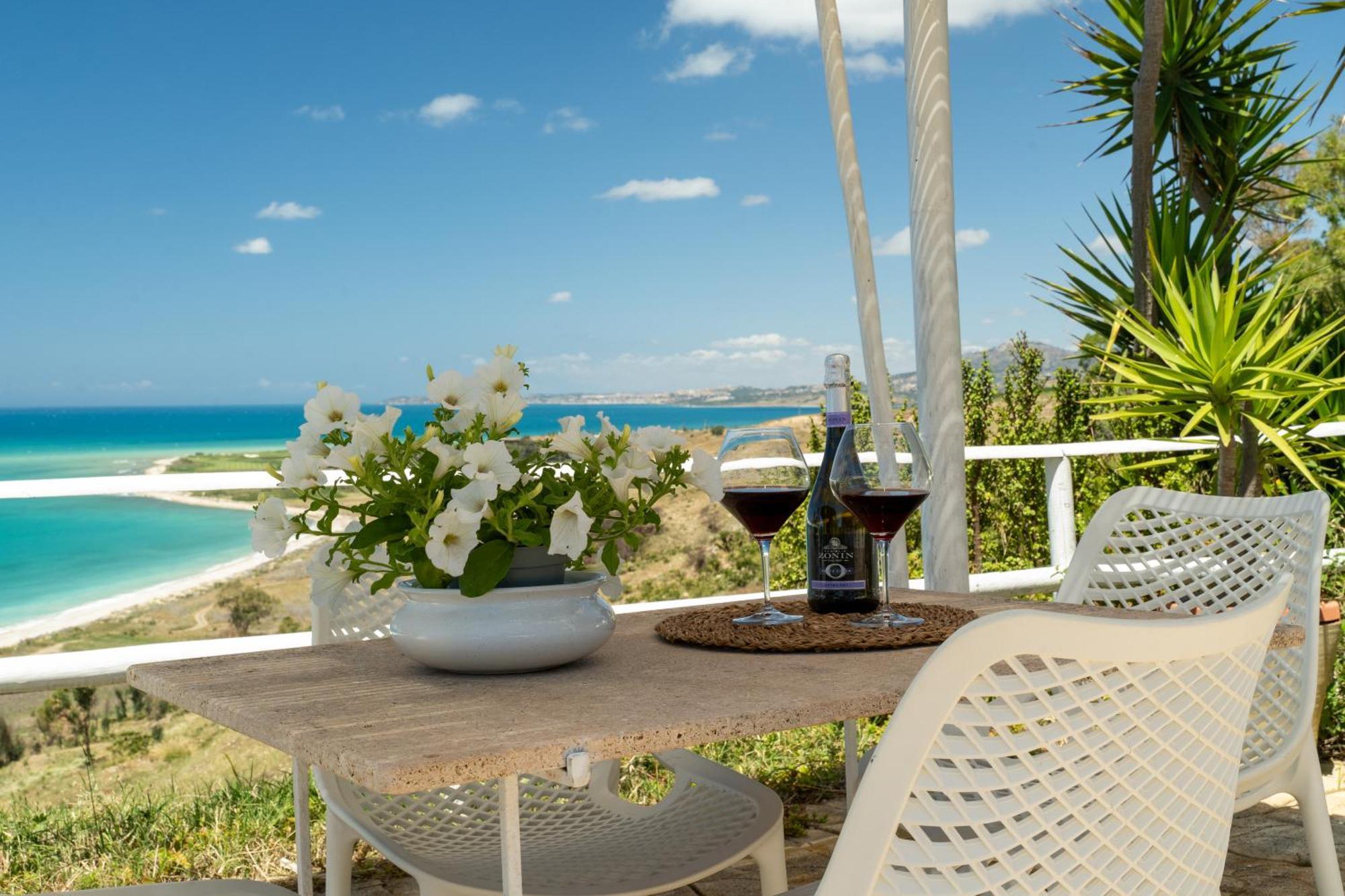 Casa Vacanze Verdemare Con Piscina Ribera Εξωτερικό φωτογραφία